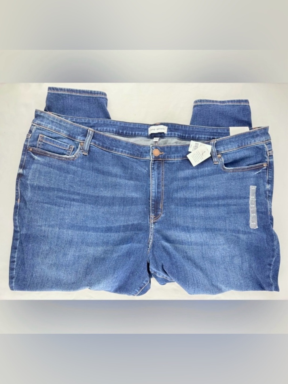 NWT Lane Bryant Super Stretch Signature Fit Mid Rise Skinny